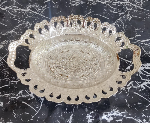 خرما خوری زارا