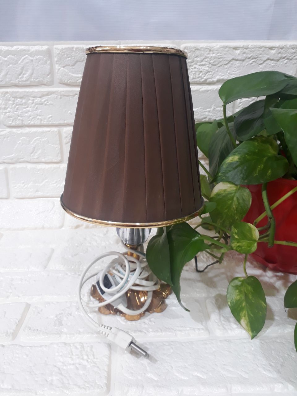 آباژور رومیزی