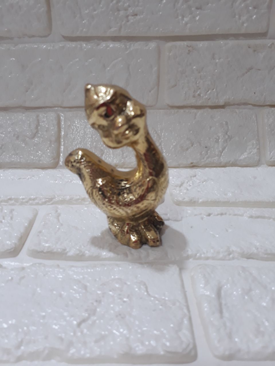 مجسمه اردک برنزی