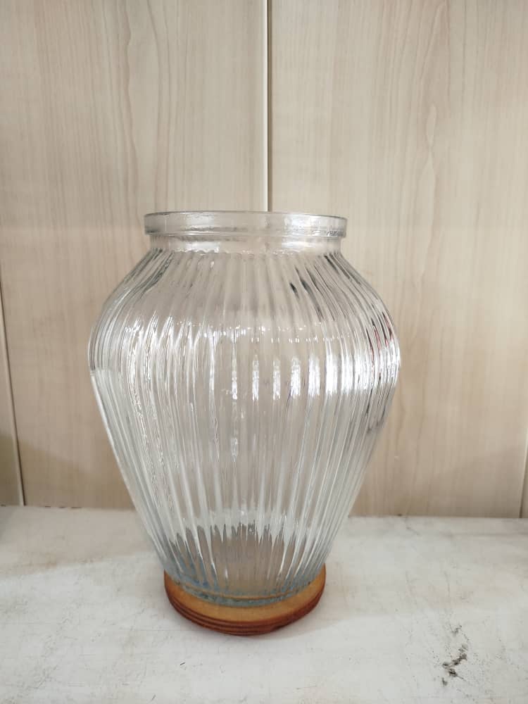 گلدان شیشه ای